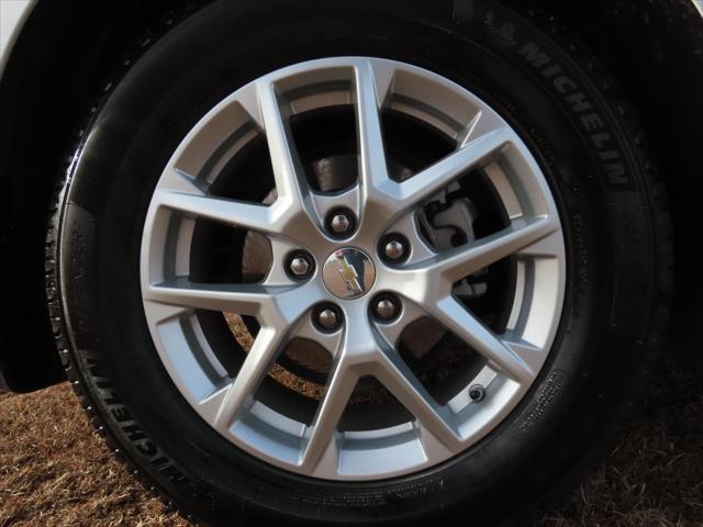 used 2023 Chevrolet Equinox car, priced at $23,995