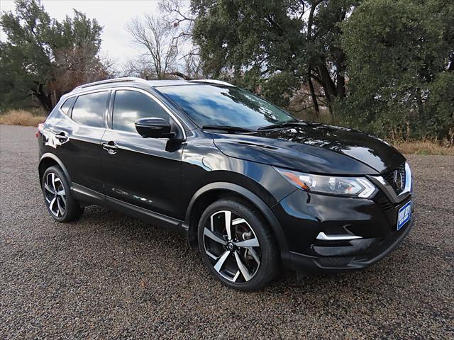 used 2022 Nissan Rogue Sport car, priced at $24,995