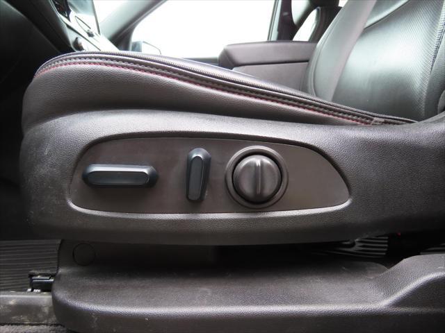 used 2023 Chevrolet Traverse car, priced at $37,455