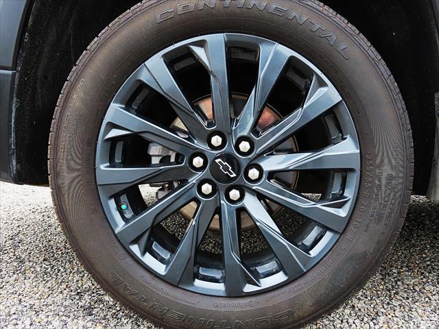used 2023 Chevrolet Traverse car, priced at $37,455