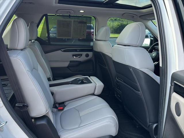used 2023 Honda Pilot car, priced at $40,500