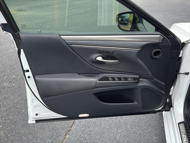used 2019 Lexus ES 350 car, priced at $33,500