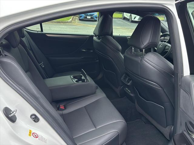 used 2019 Lexus ES 350 car, priced at $33,500