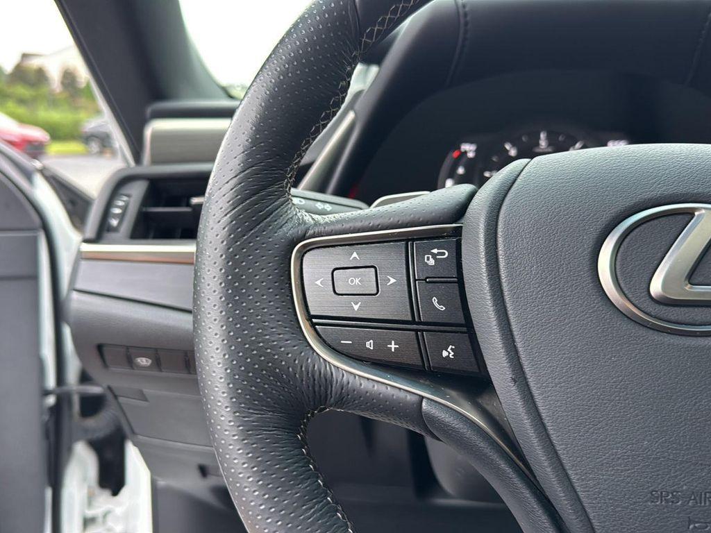 used 2019 Lexus ES 350 car, priced at $33,500