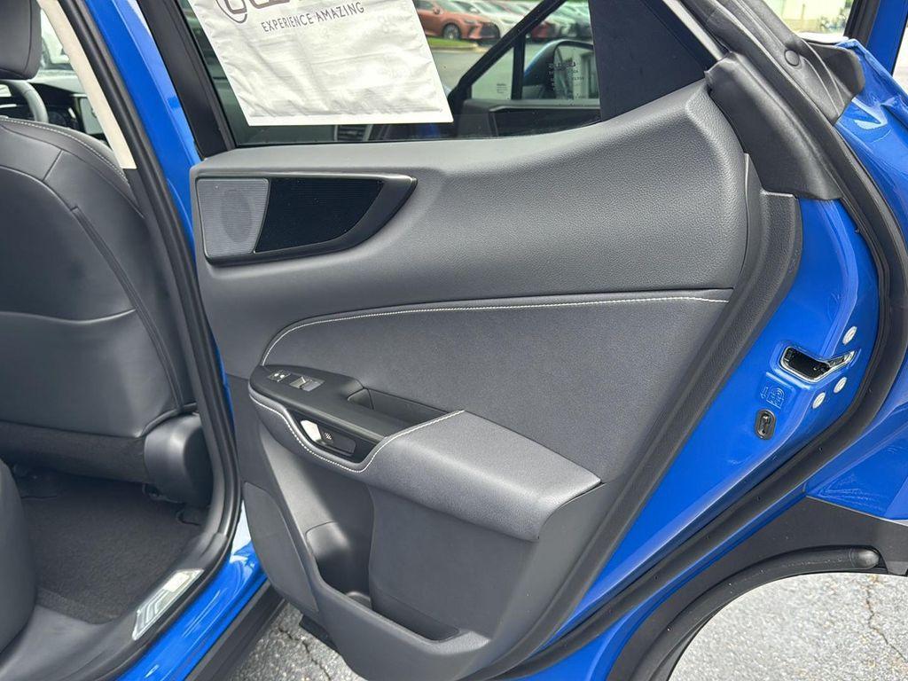new 2025 Lexus NX 250 car, priced at $44,020
