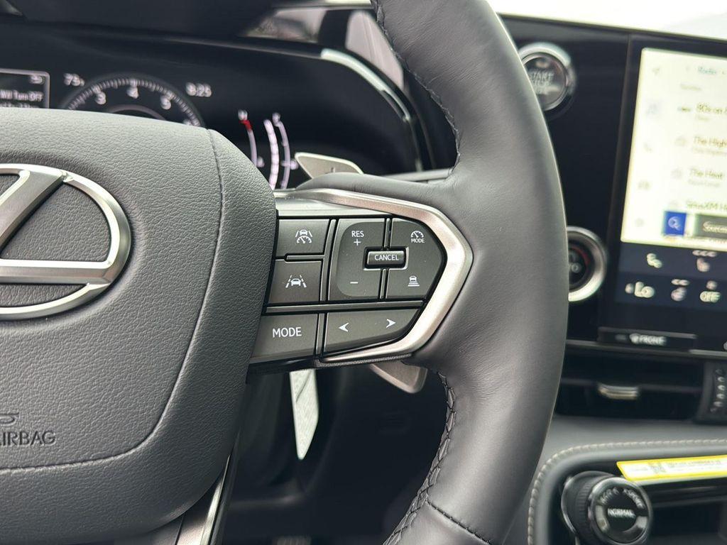 new 2025 Lexus NX 250 car, priced at $44,020