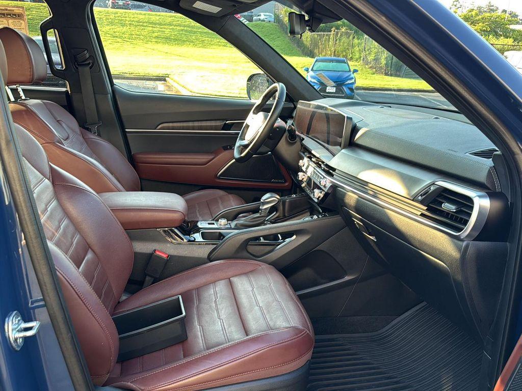 used 2024 Kia Telluride car, priced at $40,000