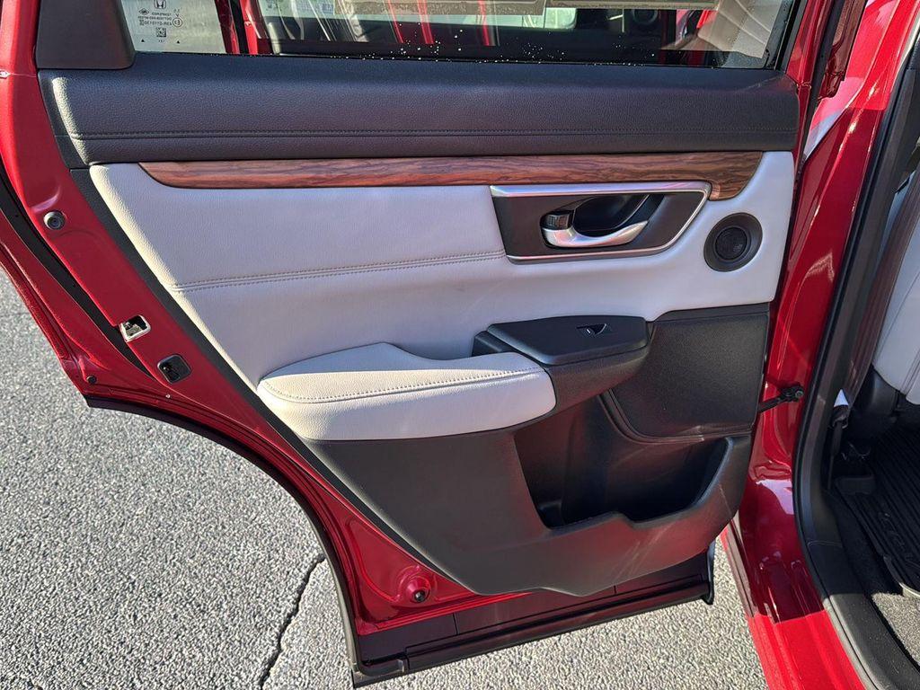 used 2021 Honda CR-V car, priced at $23,899