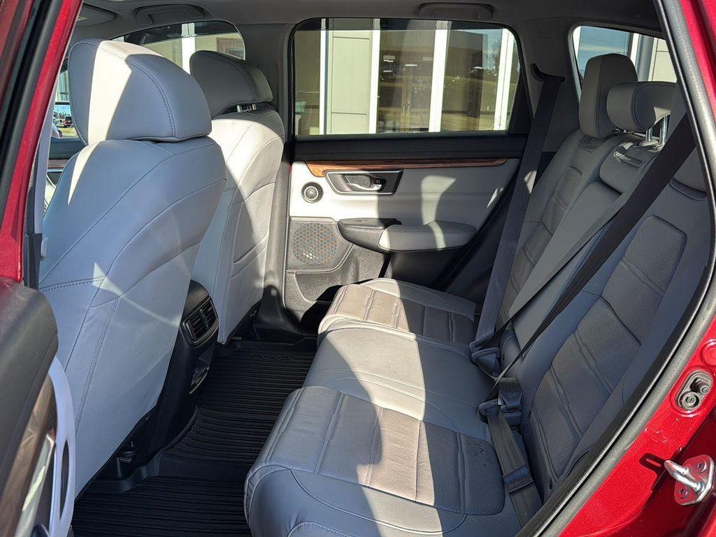 used 2021 Honda CR-V car, priced at $23,899