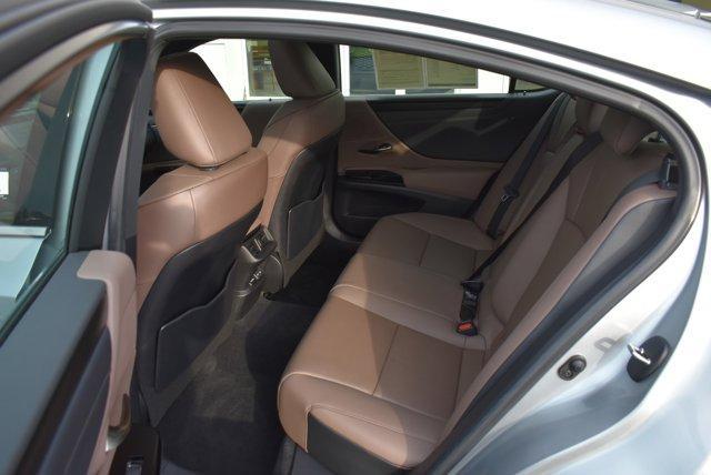 used 2023 Lexus ES 350 car, priced at $38,977