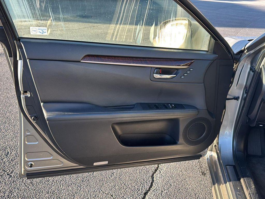 used 2015 Lexus ES 350 car, priced at $17,895