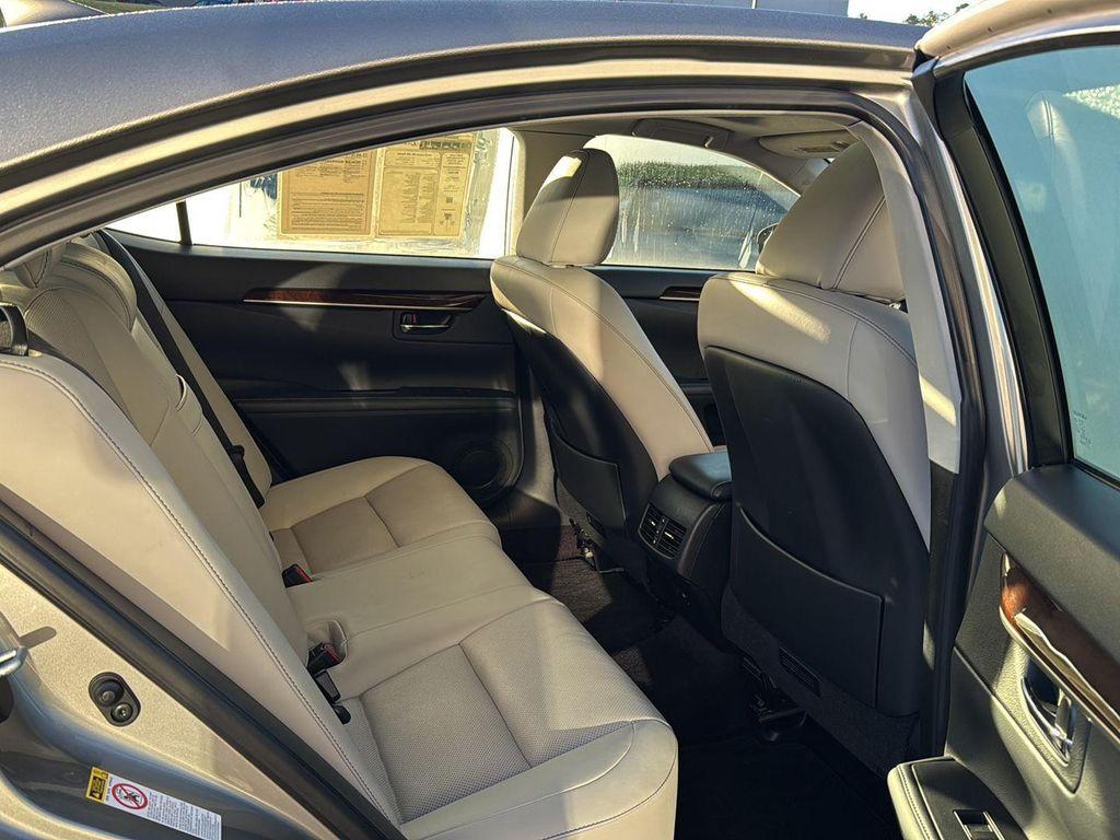 used 2015 Lexus ES 350 car, priced at $17,895