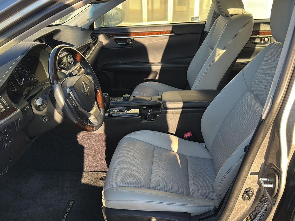 used 2015 Lexus ES 350 car, priced at $17,895