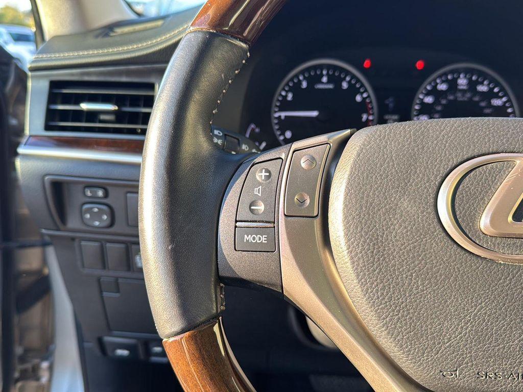 used 2015 Lexus ES 350 car, priced at $17,895