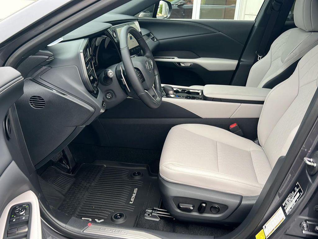 new 2025 Lexus RX 350 car, priced at $59,019