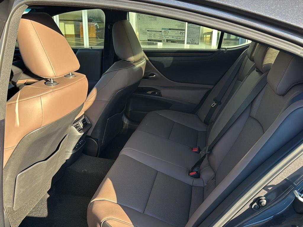 new 2025 Lexus ES 350 car, priced at $48,994