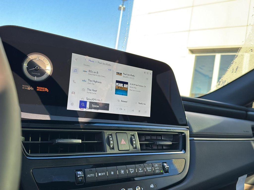 new 2025 Lexus ES 350 car, priced at $48,994