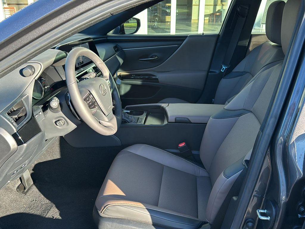 new 2025 Lexus ES 350 car, priced at $48,994