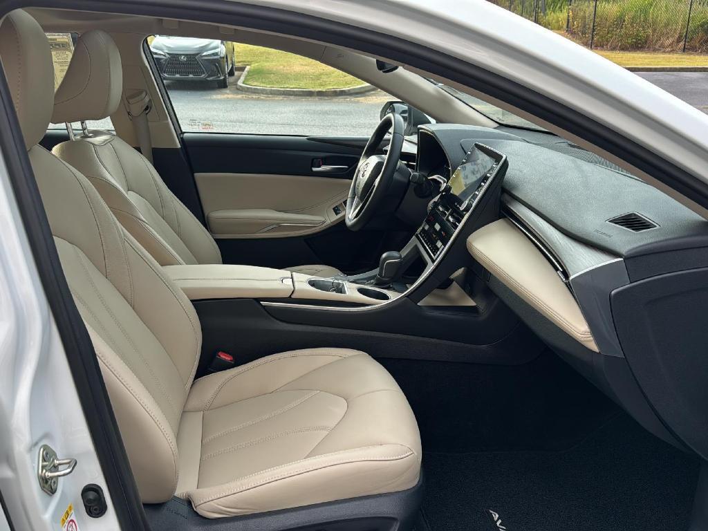 used 2019 Toyota Avalon Hybrid car, priced at $26,987