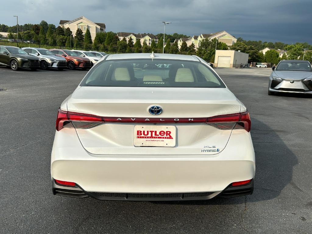 used 2019 Toyota Avalon Hybrid car, priced at $26,987