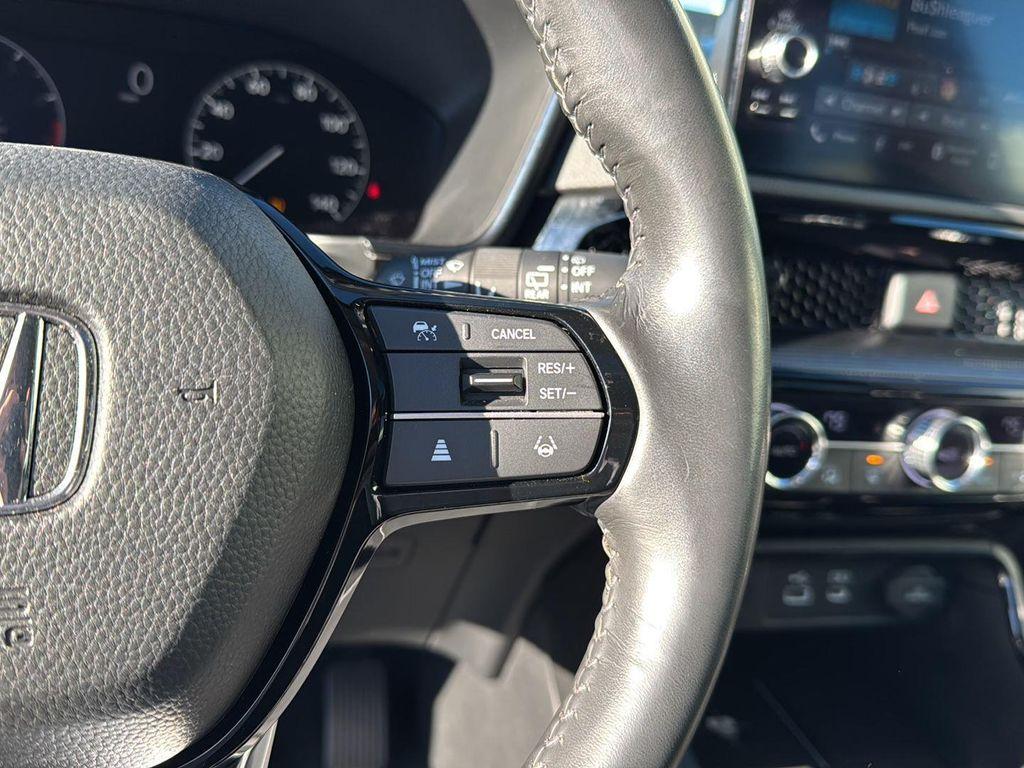used 2023 Honda CR-V car, priced at $32,898