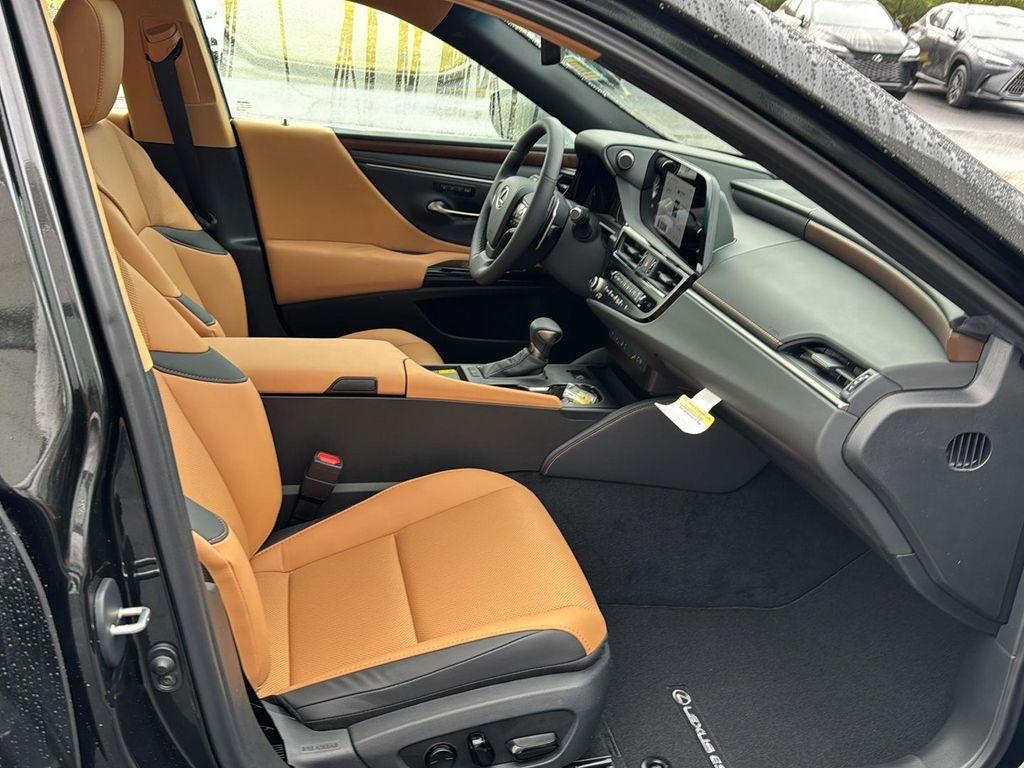 new 2025 Lexus ES 350 car, priced at $45,737