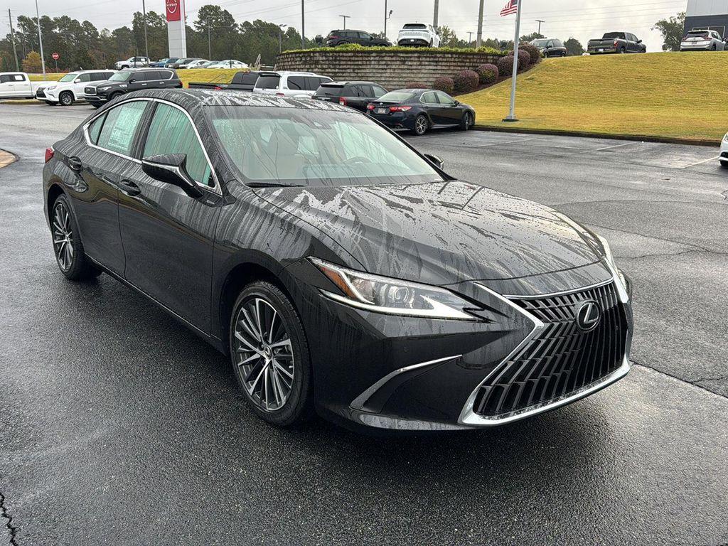 new 2025 Lexus ES 350 car, priced at $45,737