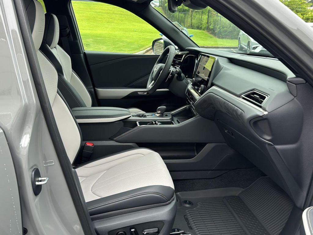 new 2025 Lexus TX 500h car, priced at $73,585