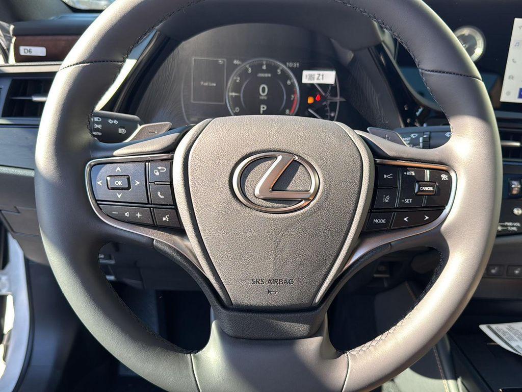 new 2025 Lexus ES 350 car, priced at $46,729