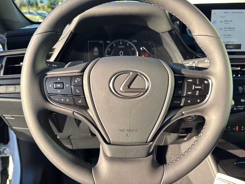 new 2025 Lexus ES 350 car, priced at $53,115