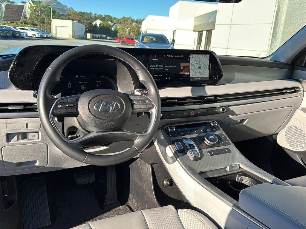 used 2024 Hyundai Palisade car, priced at $35,500