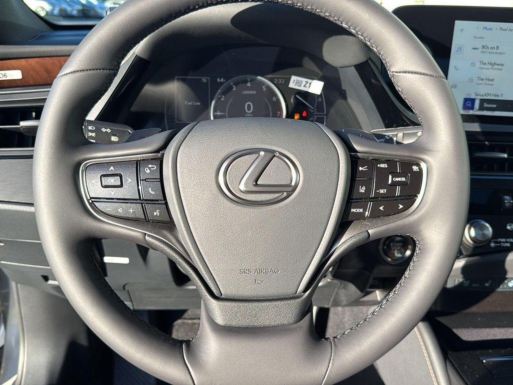 new 2025 Lexus ES 350 car, priced at $49,779