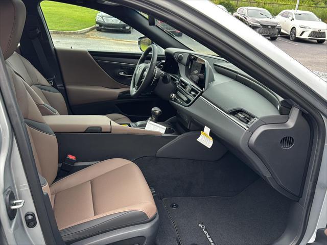 new 2025 Lexus ES 350 car, priced at $48,129