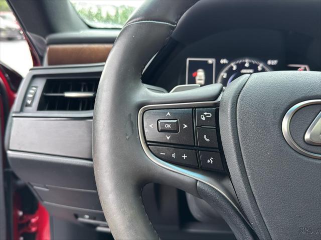 used 2022 Lexus ES 350 car, priced at $39,700