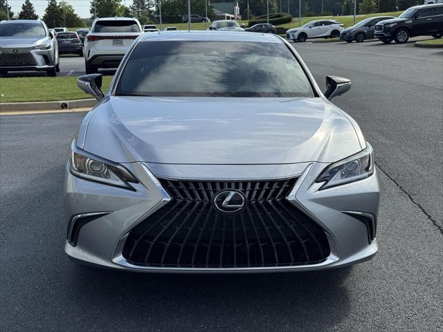 used 2025 Lexus ES 300h car, priced at $52,500