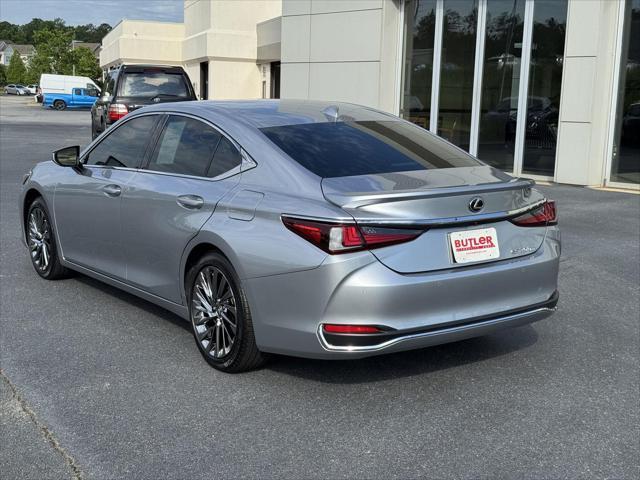 used 2025 Lexus ES 300h car, priced at $52,500