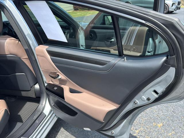 used 2025 Lexus ES 300h car, priced at $52,500