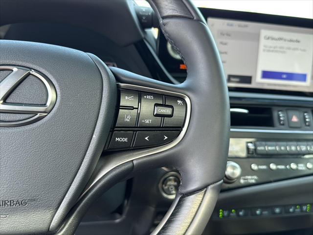 used 2025 Lexus ES 300h car, priced at $52,500