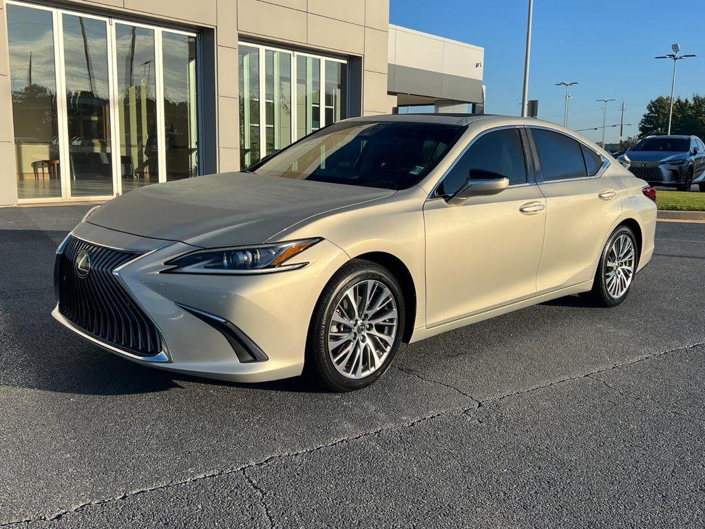 used 2020 Lexus ES 350 car, priced at $33,987