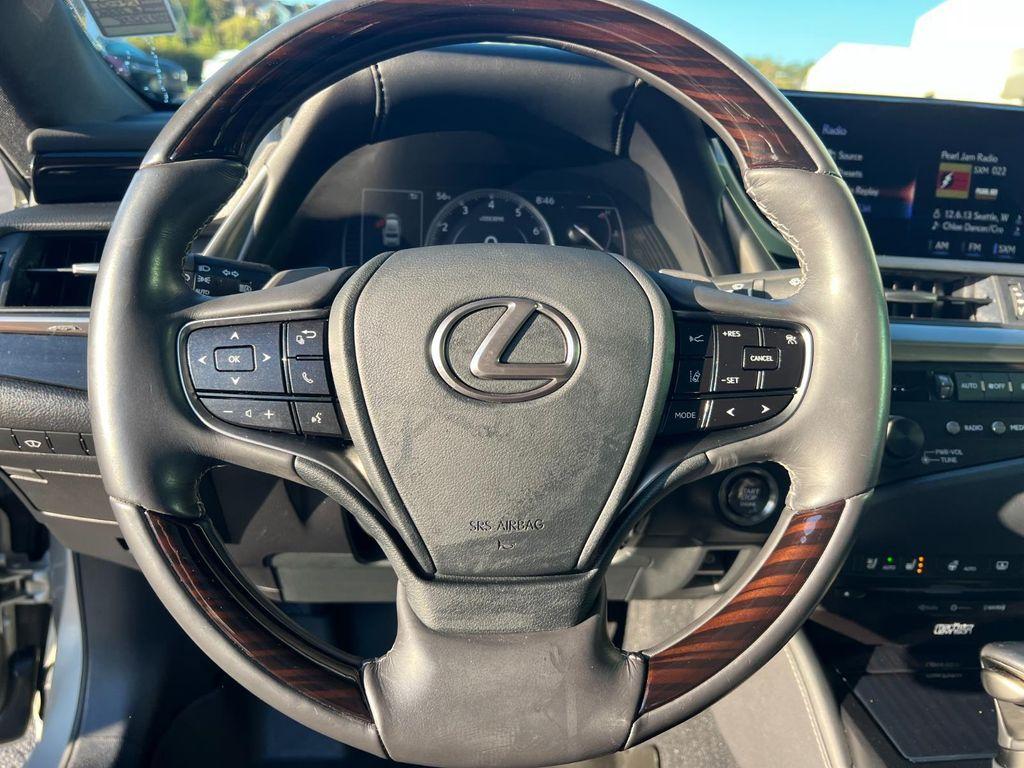 used 2020 Lexus ES 350 car, priced at $33,987