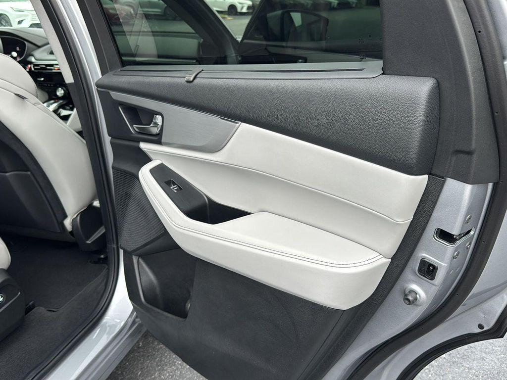 used 2024 Acura MDX car, priced at $44,025