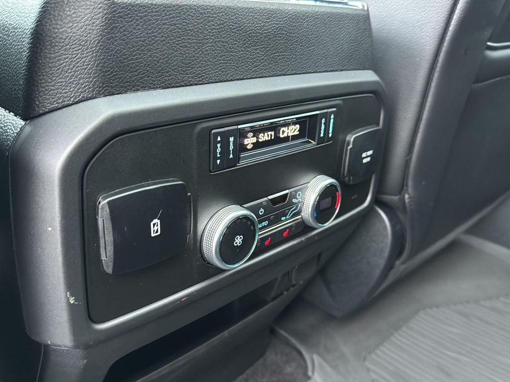 used 2021 Ford Expedition car, priced at $34,000
