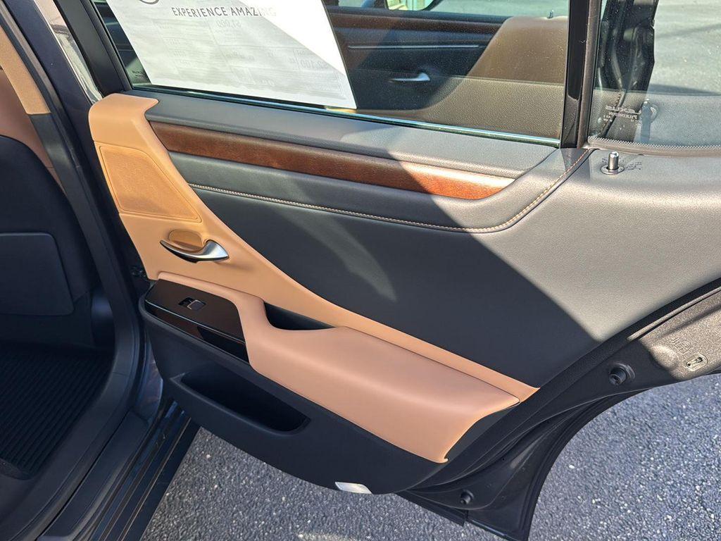 new 2025 Lexus ES 350 car, priced at $50,619