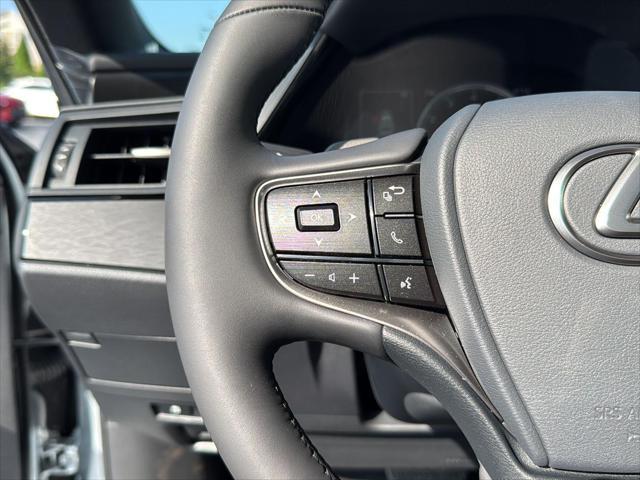new 2025 Lexus ES 350 car, priced at $47,413