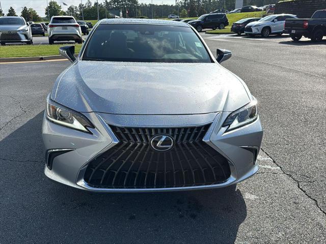 new 2025 Lexus ES 350 car, priced at $47,413