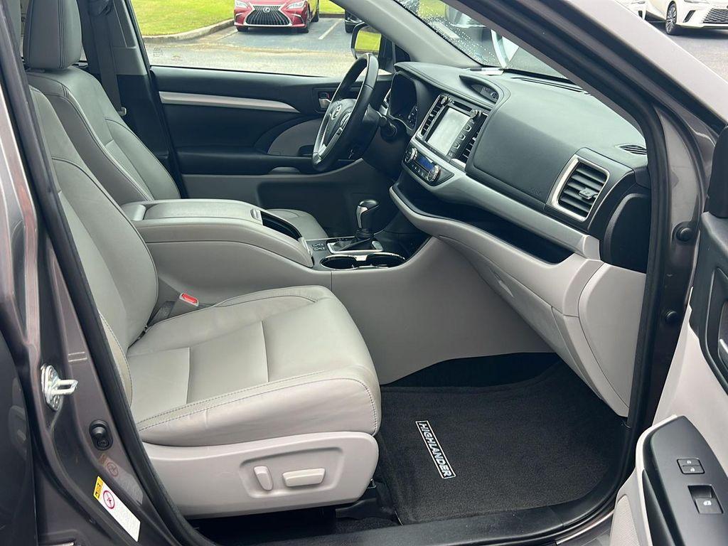 used 2018 Toyota Highlander car, priced at $22,500