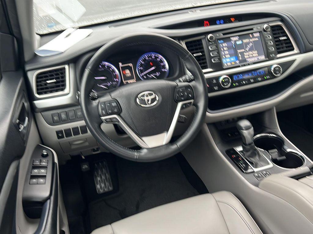 used 2018 Toyota Highlander car, priced at $22,500