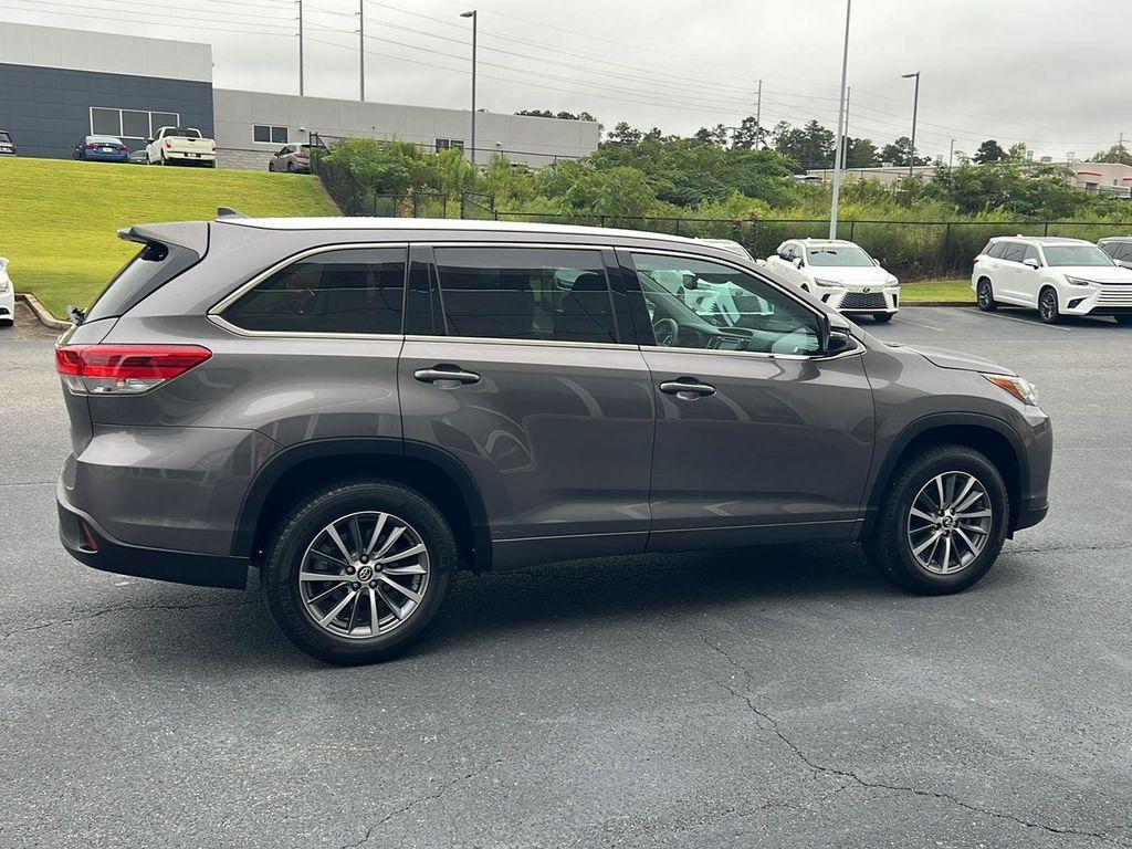 used 2018 Toyota Highlander car, priced at $22,500
