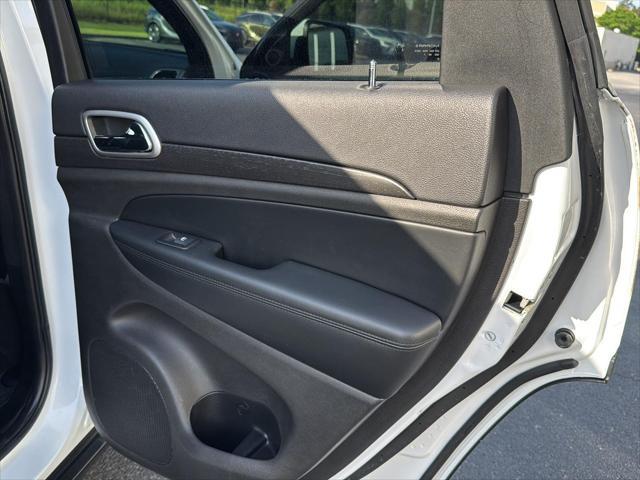 used 2018 Jeep Grand Cherokee car, priced at $17,500