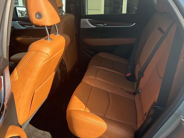 used 2024 Cadillac XT5 car, priced at $41,500